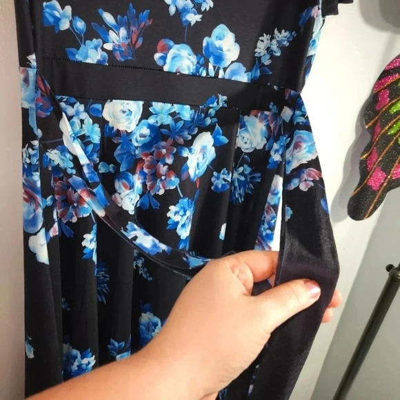 Pinup Dress Wrap Top Blue Roses Flutter Sleeve 18W 18 - Picture 8 of 13